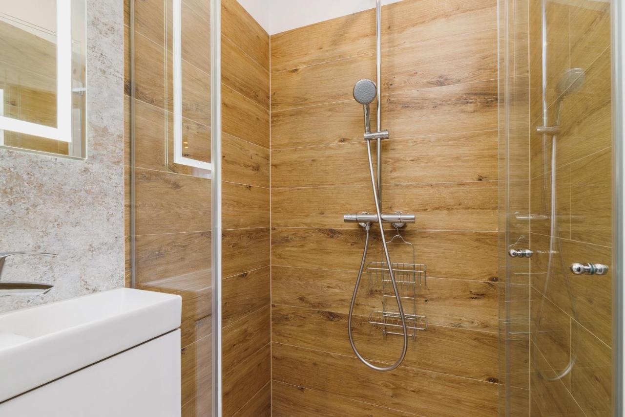 Studio Apartment Daszynskiego Cracow By Noclegi Renters Krasków Eksteriør bilde